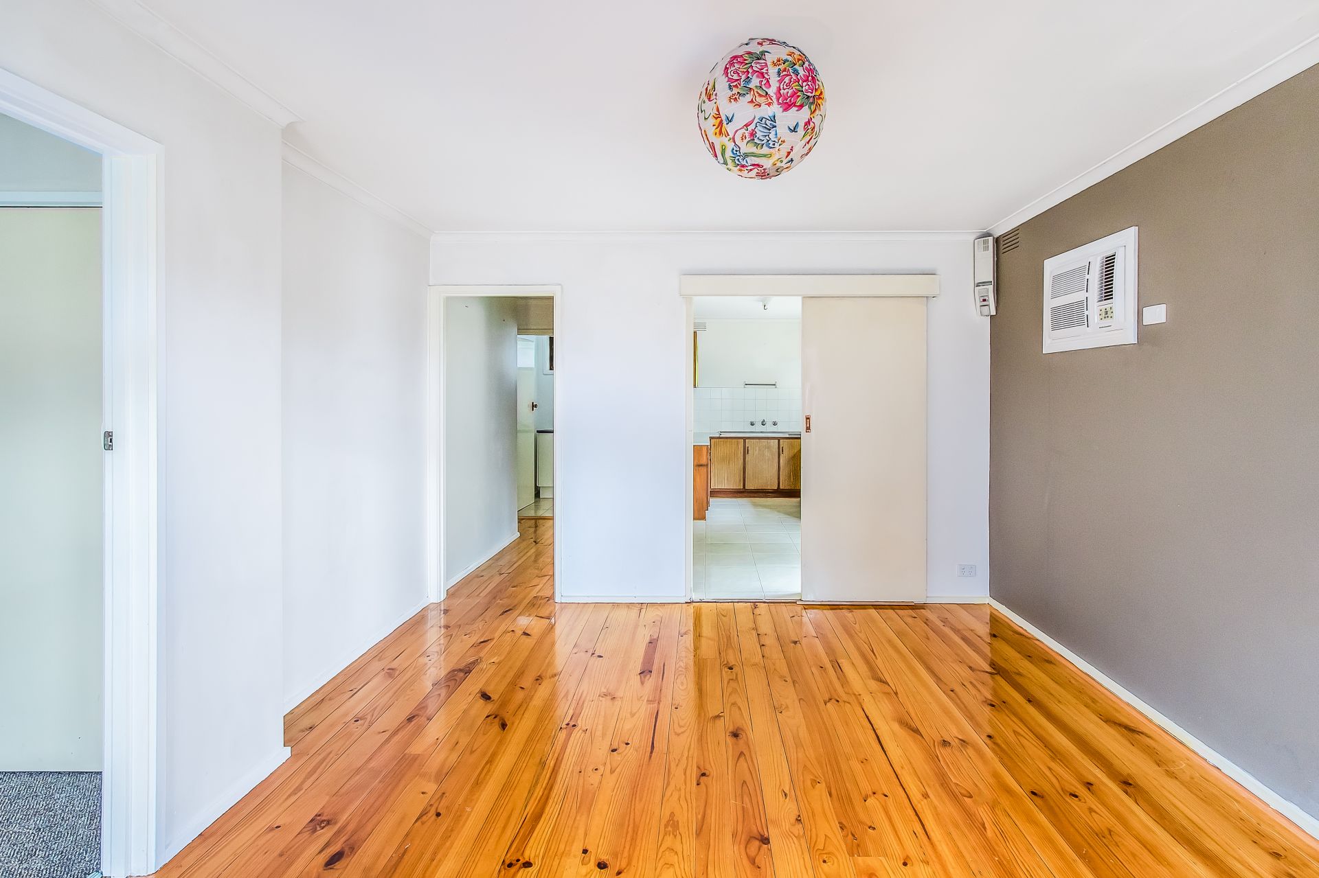 Real Estate For Lease 1/13 Dumbarton Street Reservoir , VIC