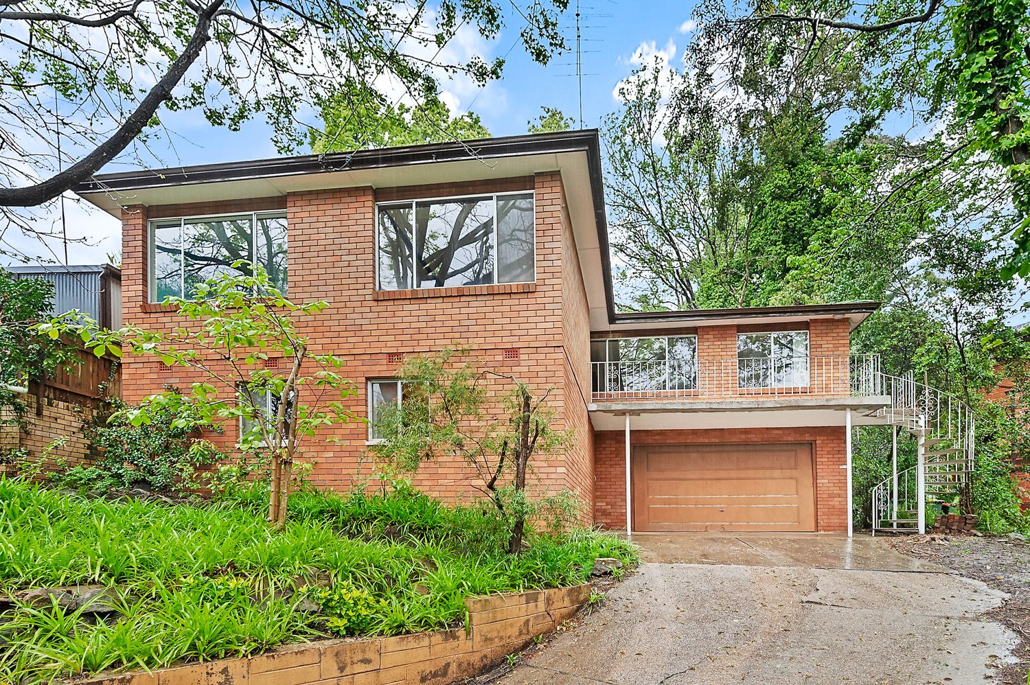 Real Estate For Sale 5 Woolcott Avenue Wahroonga , NSW