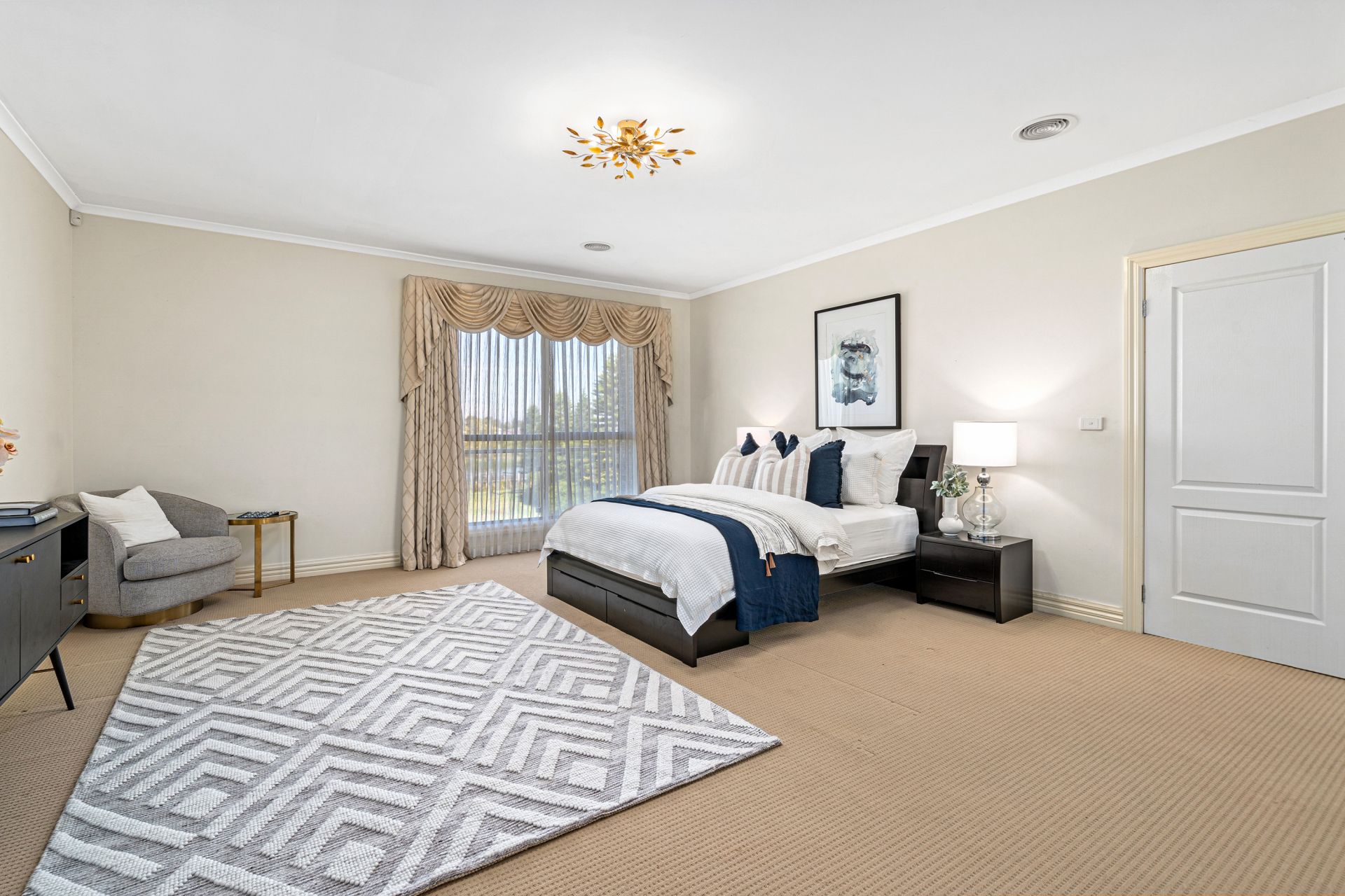 29 Waterside Drive, Waterways OBrien Real Estate