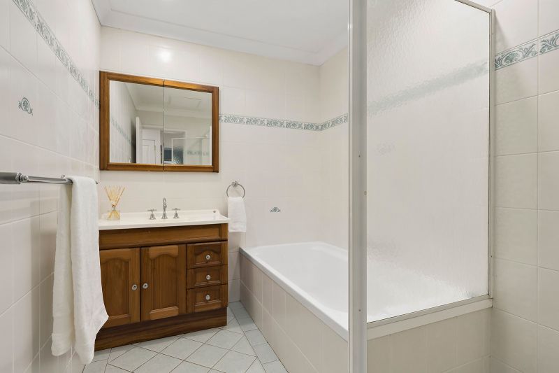 Real Estate For Sale 20 Dumbarton Place Engadine , NSW