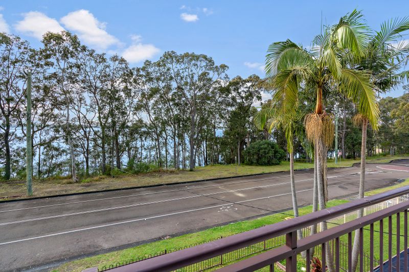 Real Estate For Sale 94 Panorama Avenue Charmhaven , NSW