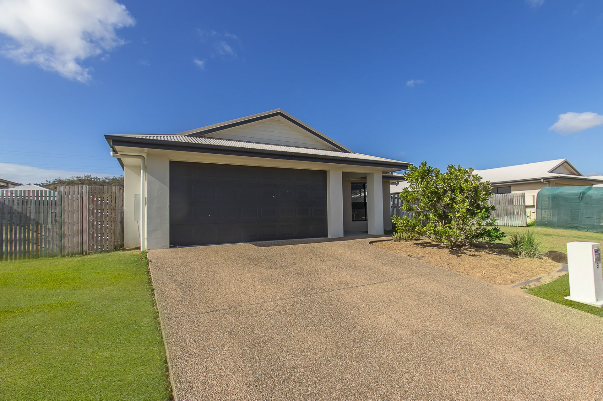 9 Lansing Street, Mount Louisa Harcourts Kingsberry Townsville