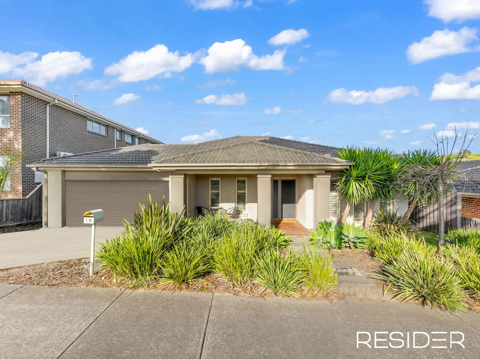 15 Mcarthurs Road, South Morang Resider Real Estate