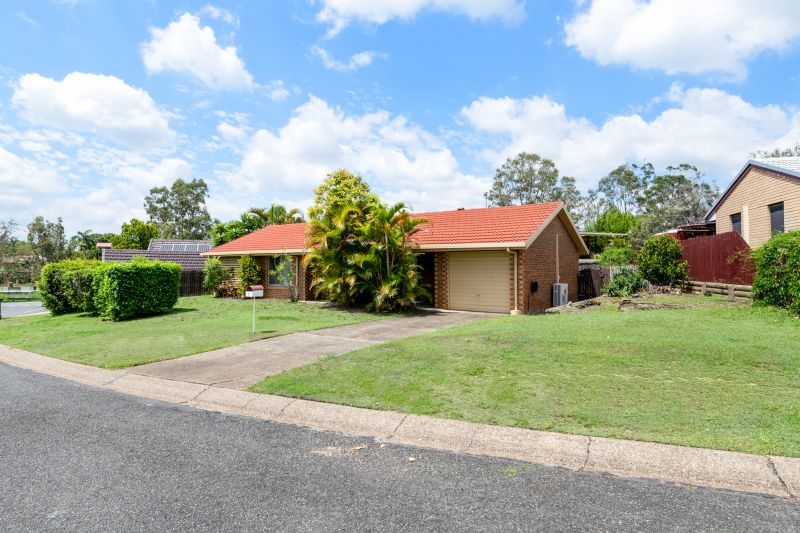 Real Estate For Sale 4 Hackman Street Mcdowall , QLD