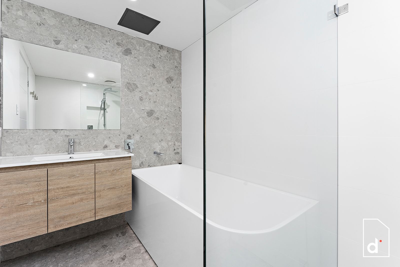 Real Estate For Lease 24 Abercrombie Street West Wollongong , NSW