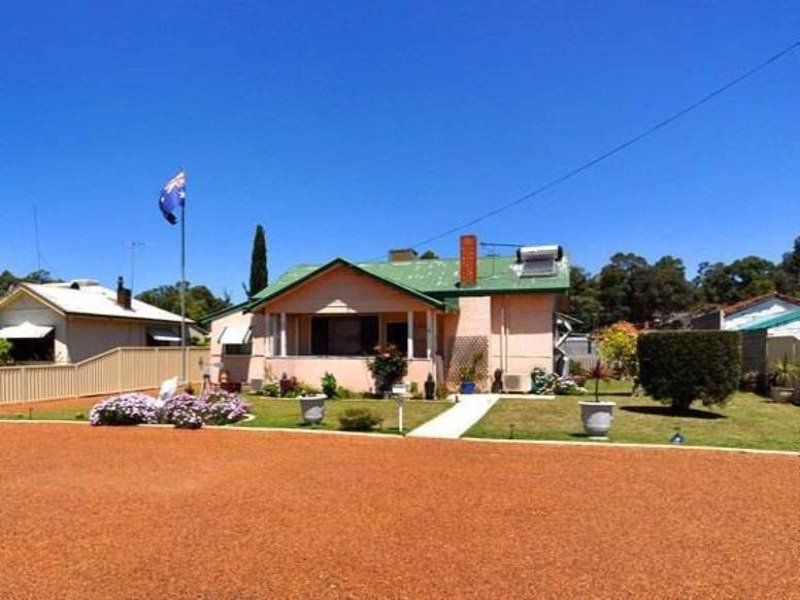 Real Estate For Sale 7 Wittenoom Street Collie , WA