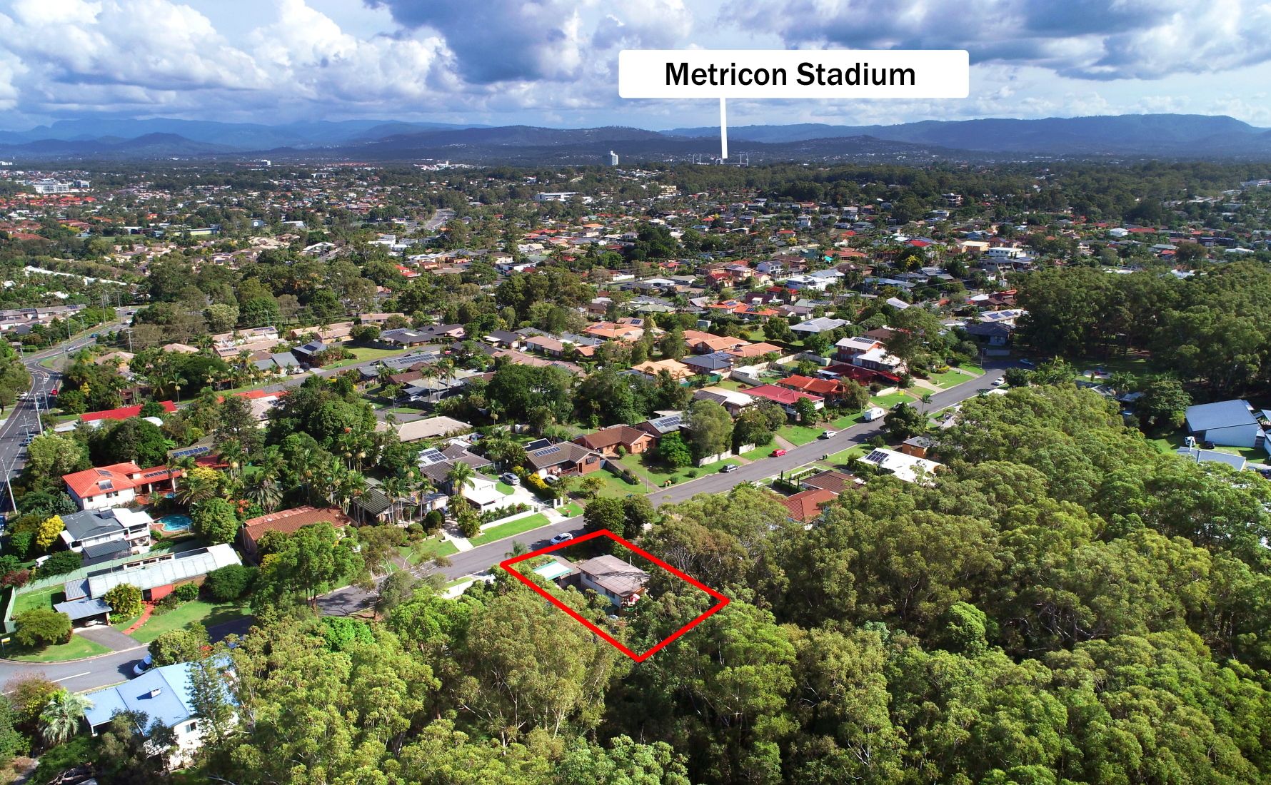 Real Estate For Sale 9 Merinda Court SOUTHPORT , QLD