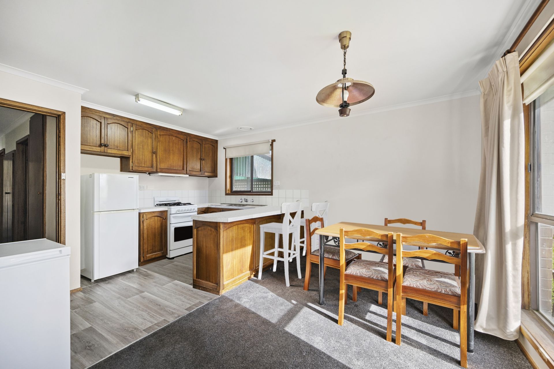 27 Whitelaw Avenue, Ballarat Real Estate Pty Ltd