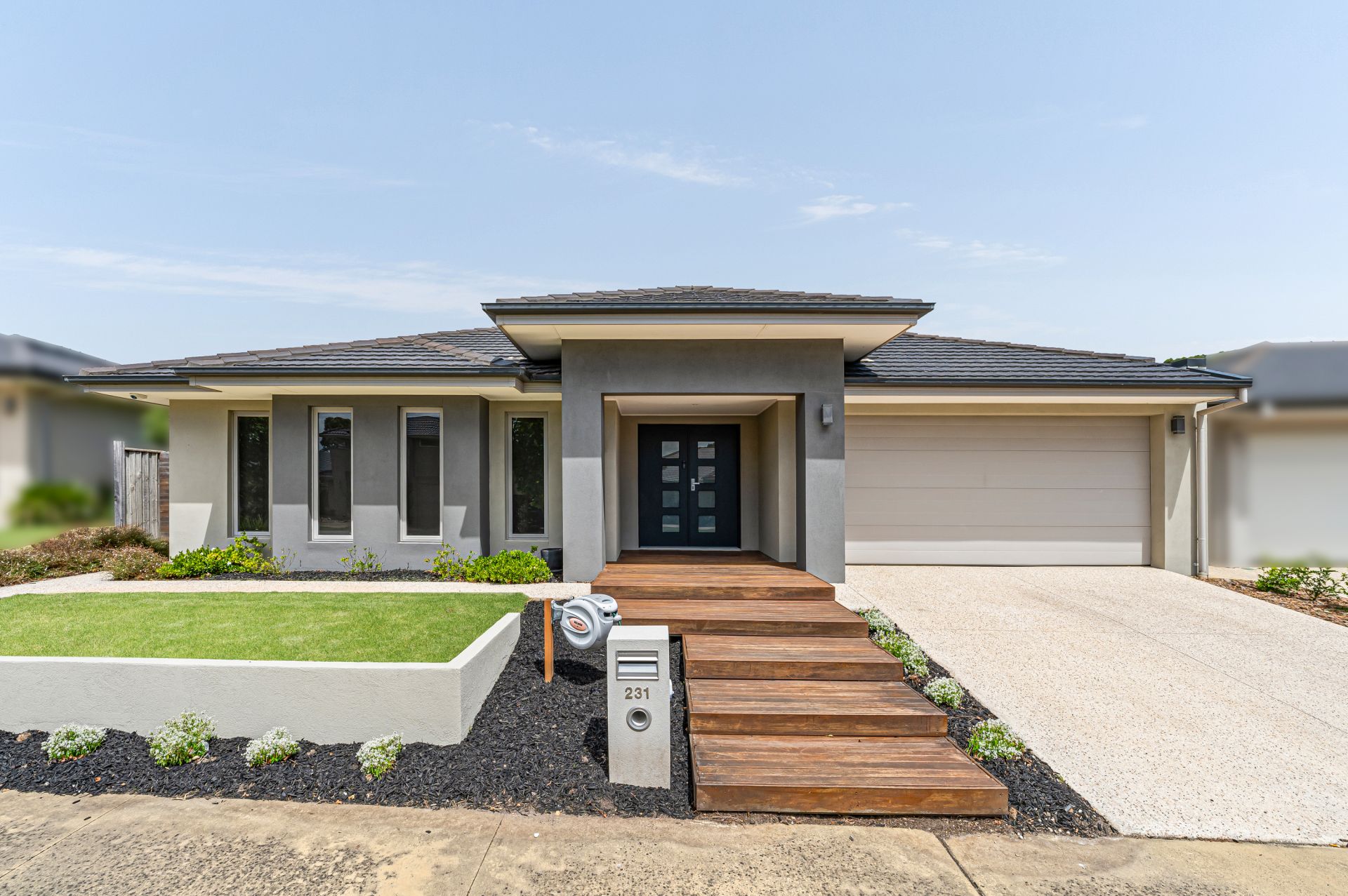 231 Sandhurst Boulevard, Sandhurst OBrien Real Estate