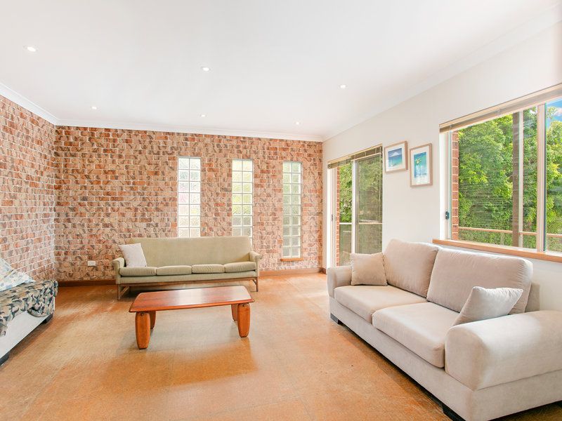 Real Estate For Sale 52B Harbord Road Freshwater , NSW