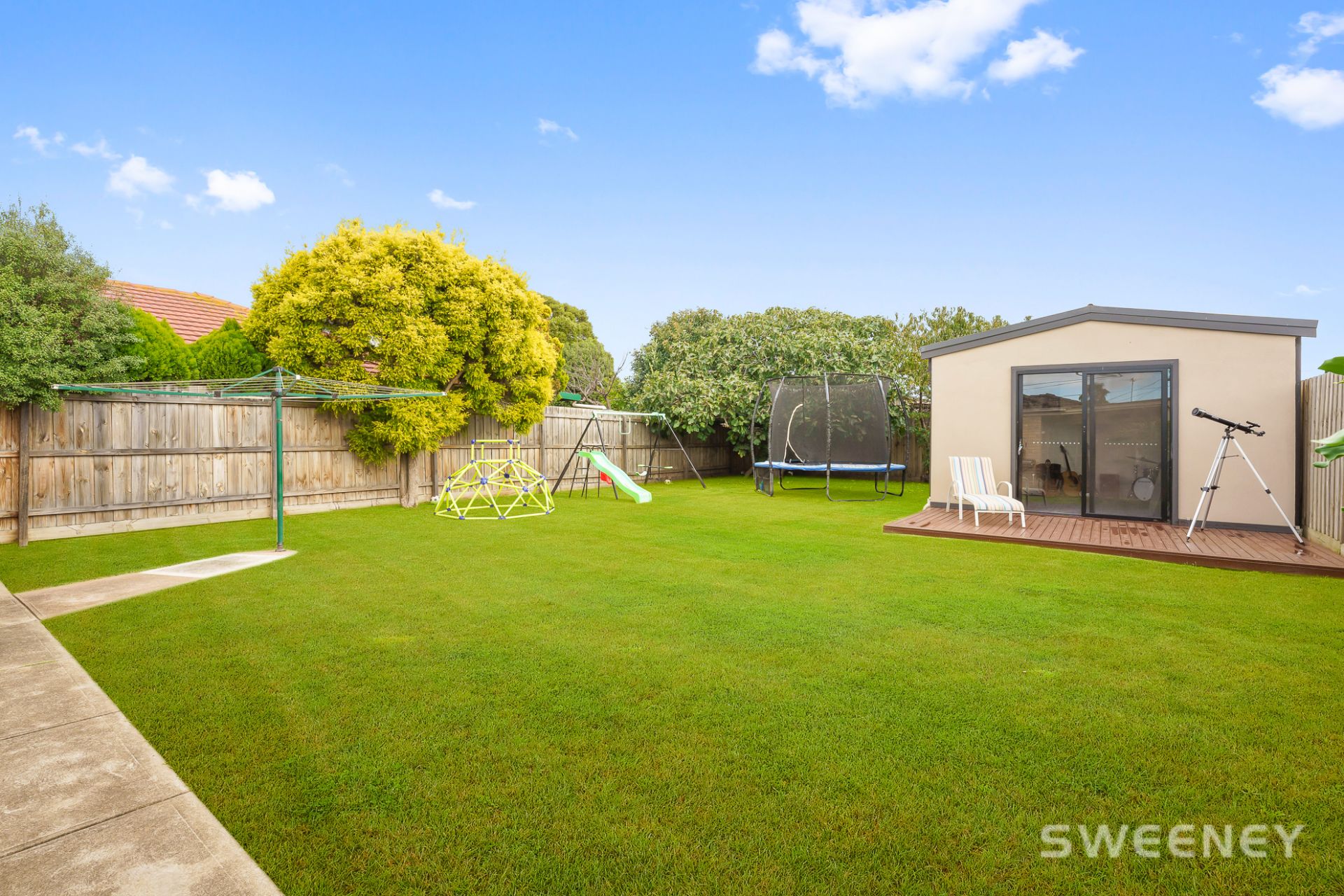 21 Whitehead Court, ALTONA MEADOWS Sweeney Estate Agents