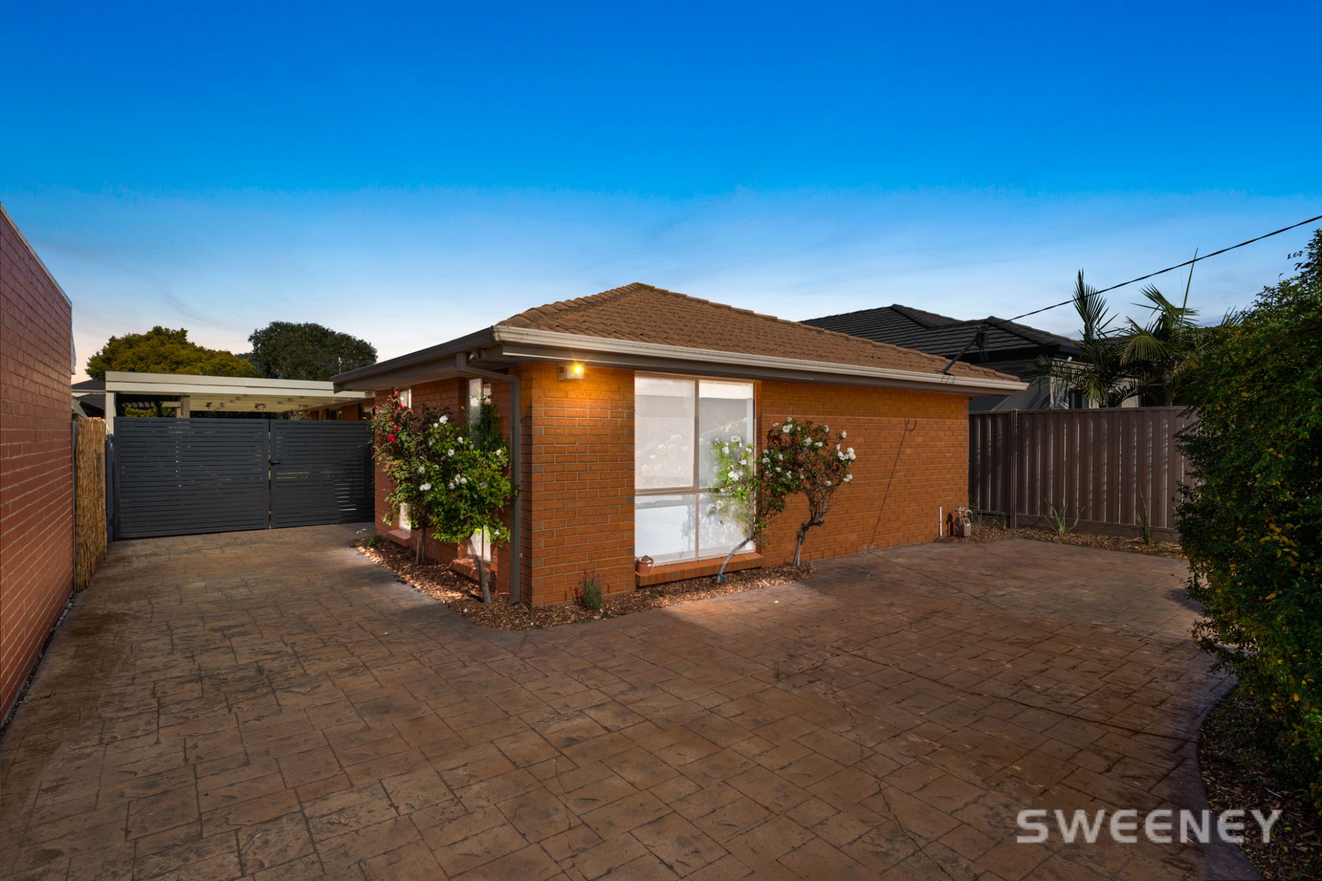 3 Roser Drive, ALTONA MEADOWS Sweeney Estate Agents
