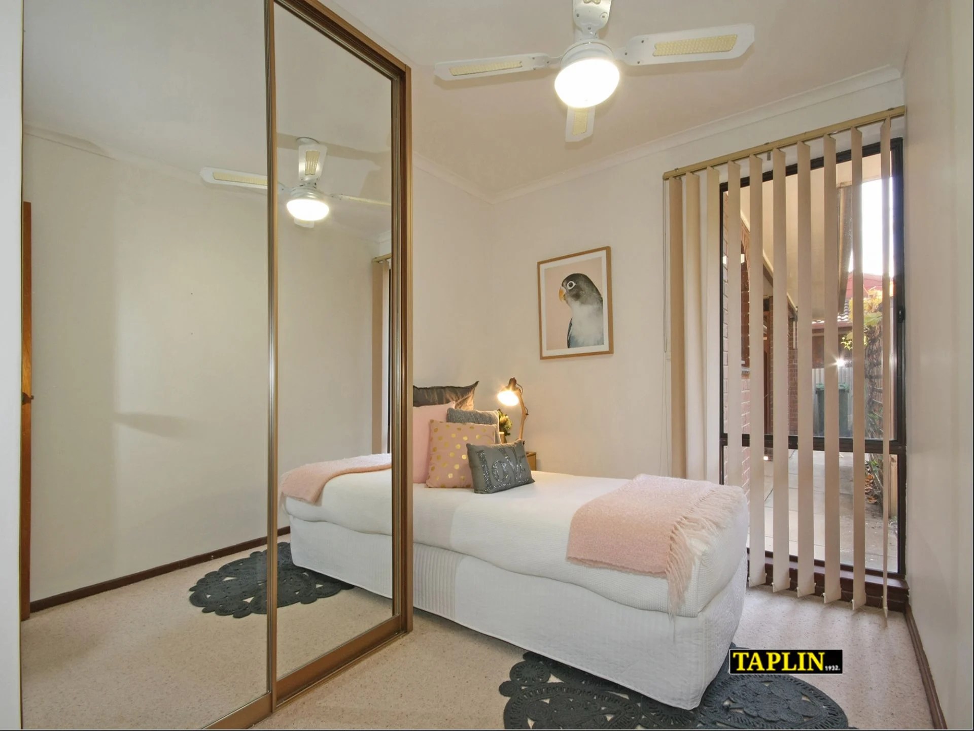 3 Brook Drive, Aberfoyle Park Taplin Real Estate