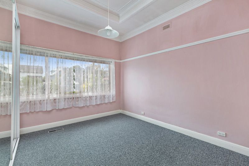 19 Clive Street, WEST FOOTSCRAY Sweeney Estate Agents