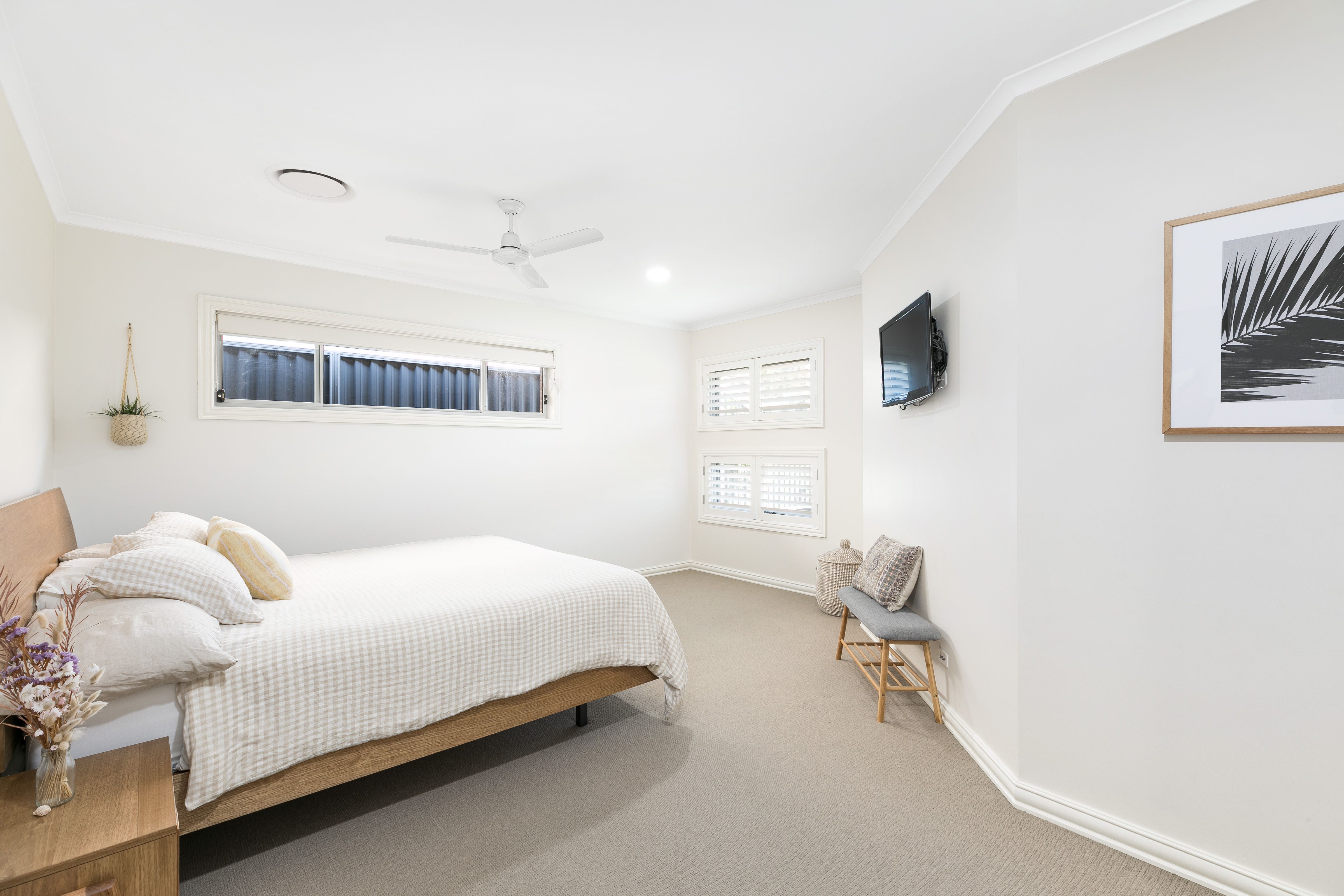 16 Arcadia Avenue, WOOLOOWARE, NSW Abode Property Agents