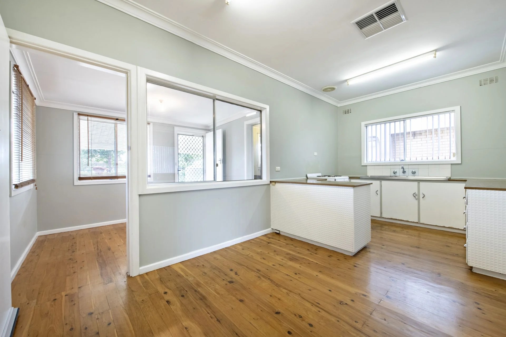 22 Banksia Crescent, Dubbo Bob Berry Real Estate