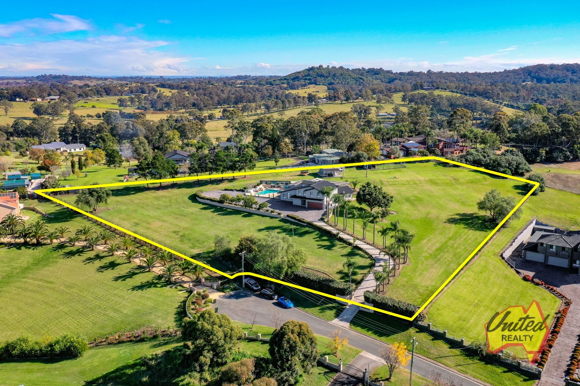 6 Gowan Place, Denham Court United Realty