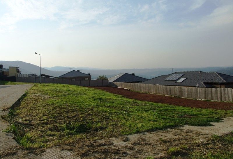 61 Riversdale Crescent, Bacchus Marsh Sweeney Estate Agents