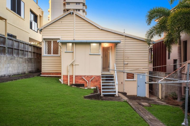 Real Estate For Sale 50 Ewart Street Burleigh Heads , QLD