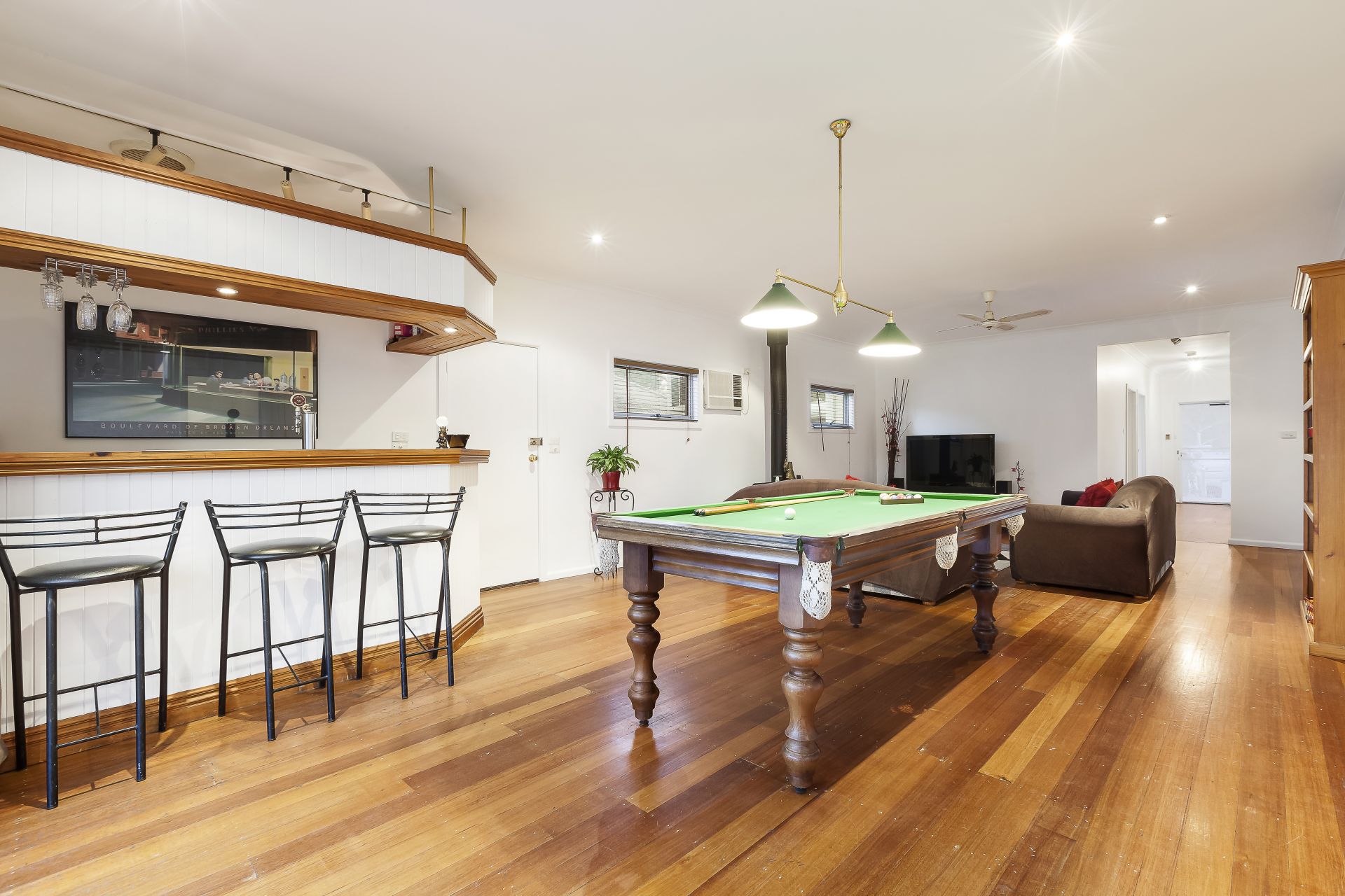 Real Estate For Sale 20 McMahon Road Reservoir , VIC