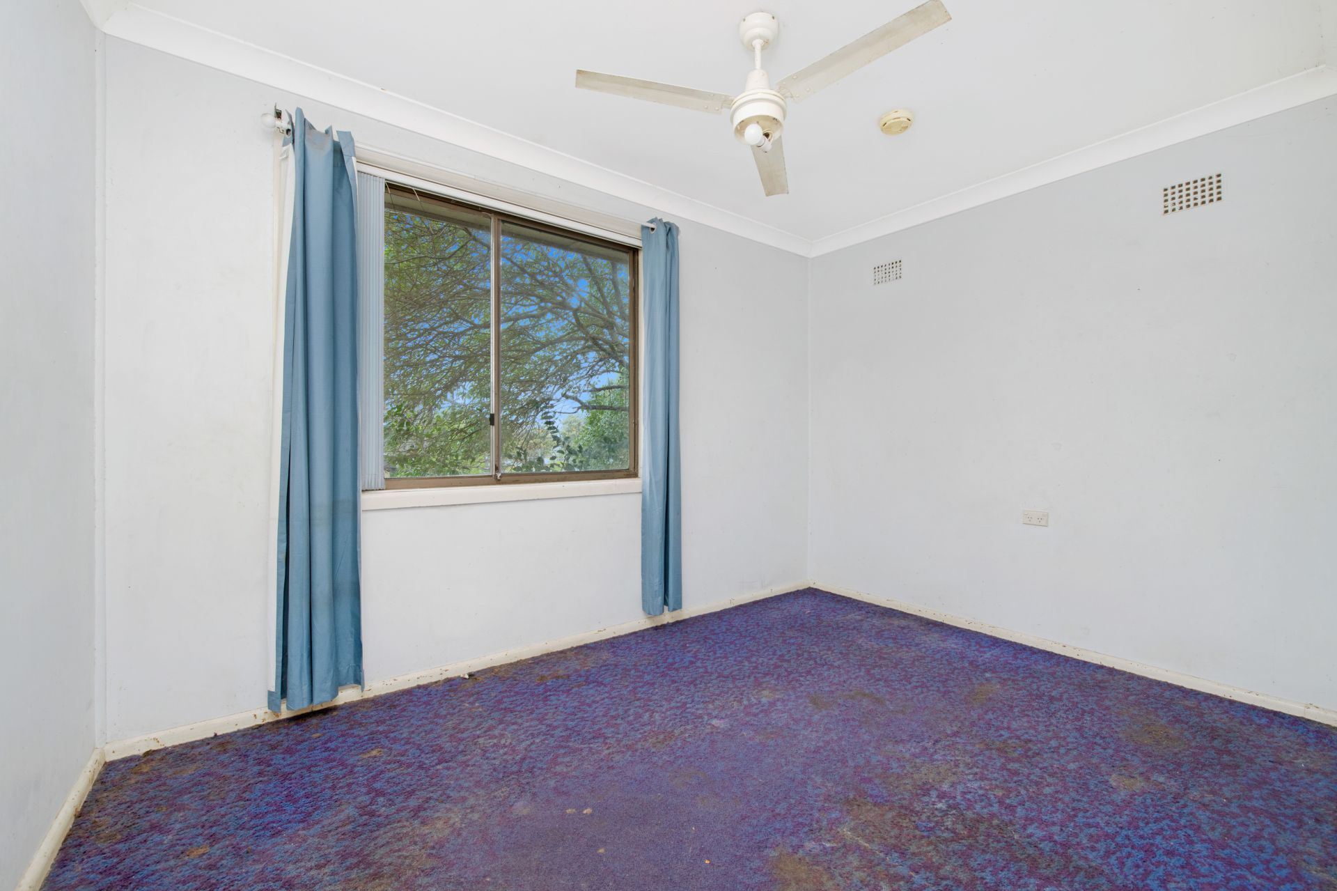 4 Bernice Street, Seven Hills Agius Propety Group