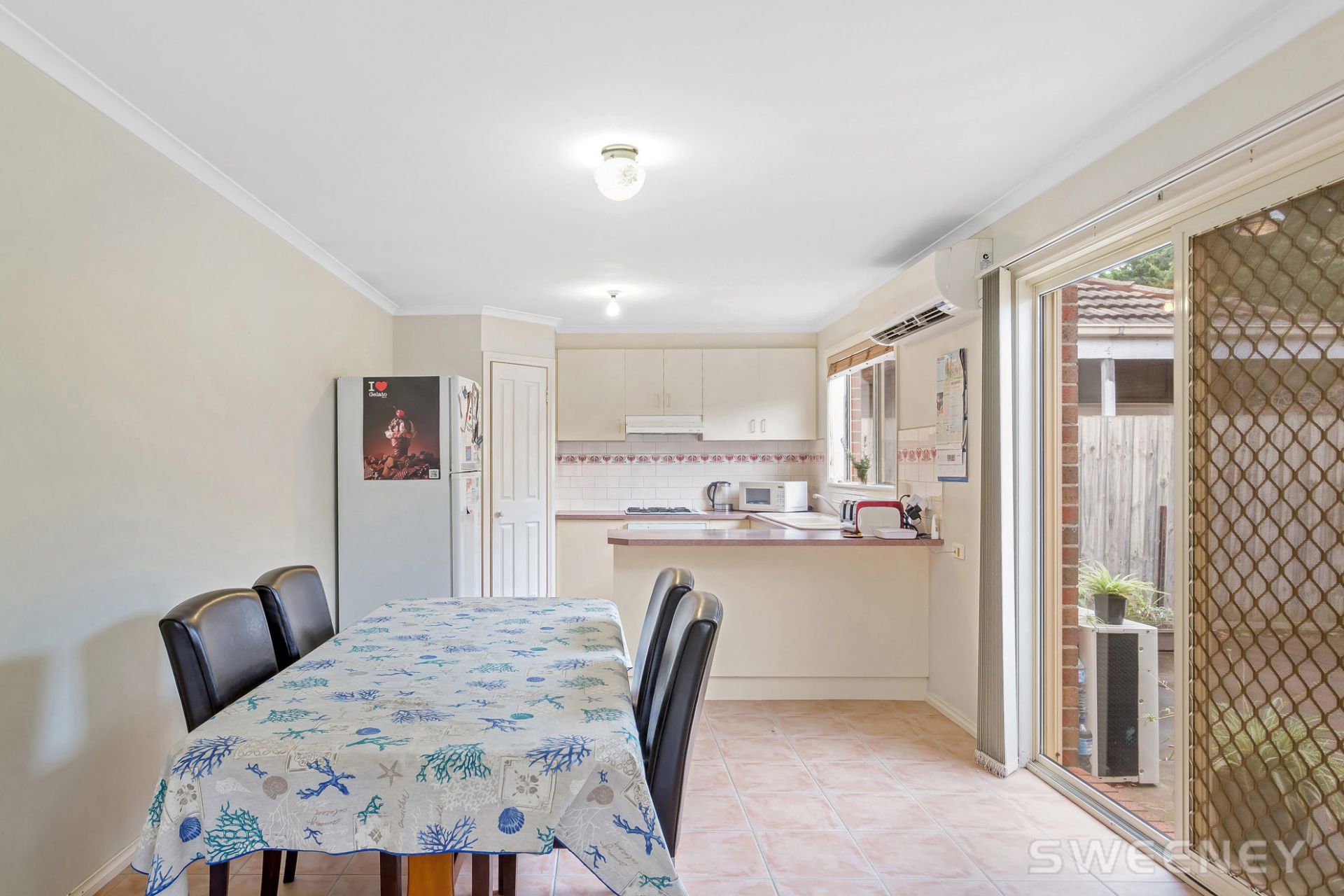 2/26 Bracken Grove, ALTONA Sweeney Estate Agents
