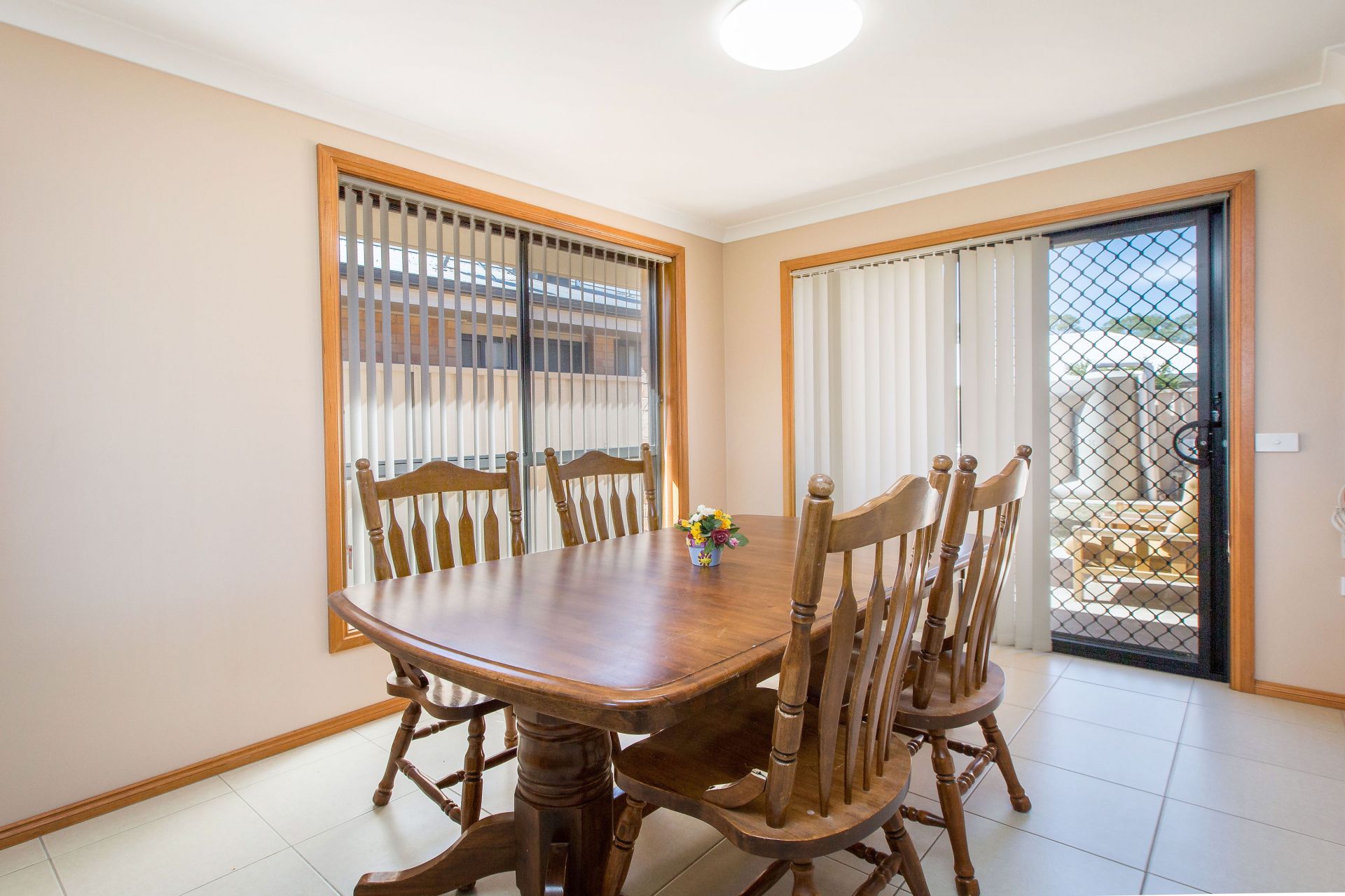 1 & 2/6 Pech Avenue, Jindera Kane Real Estate
