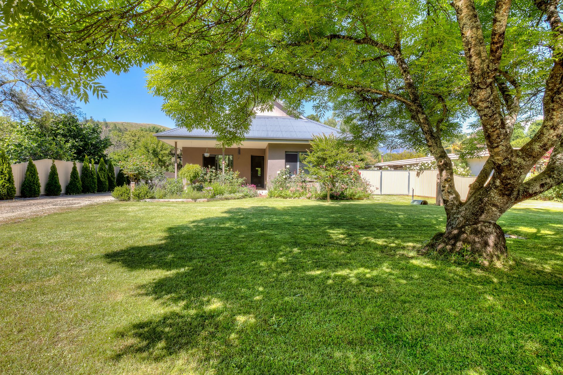 8 Seamer Street, Porepunkah Dickens Real Estate