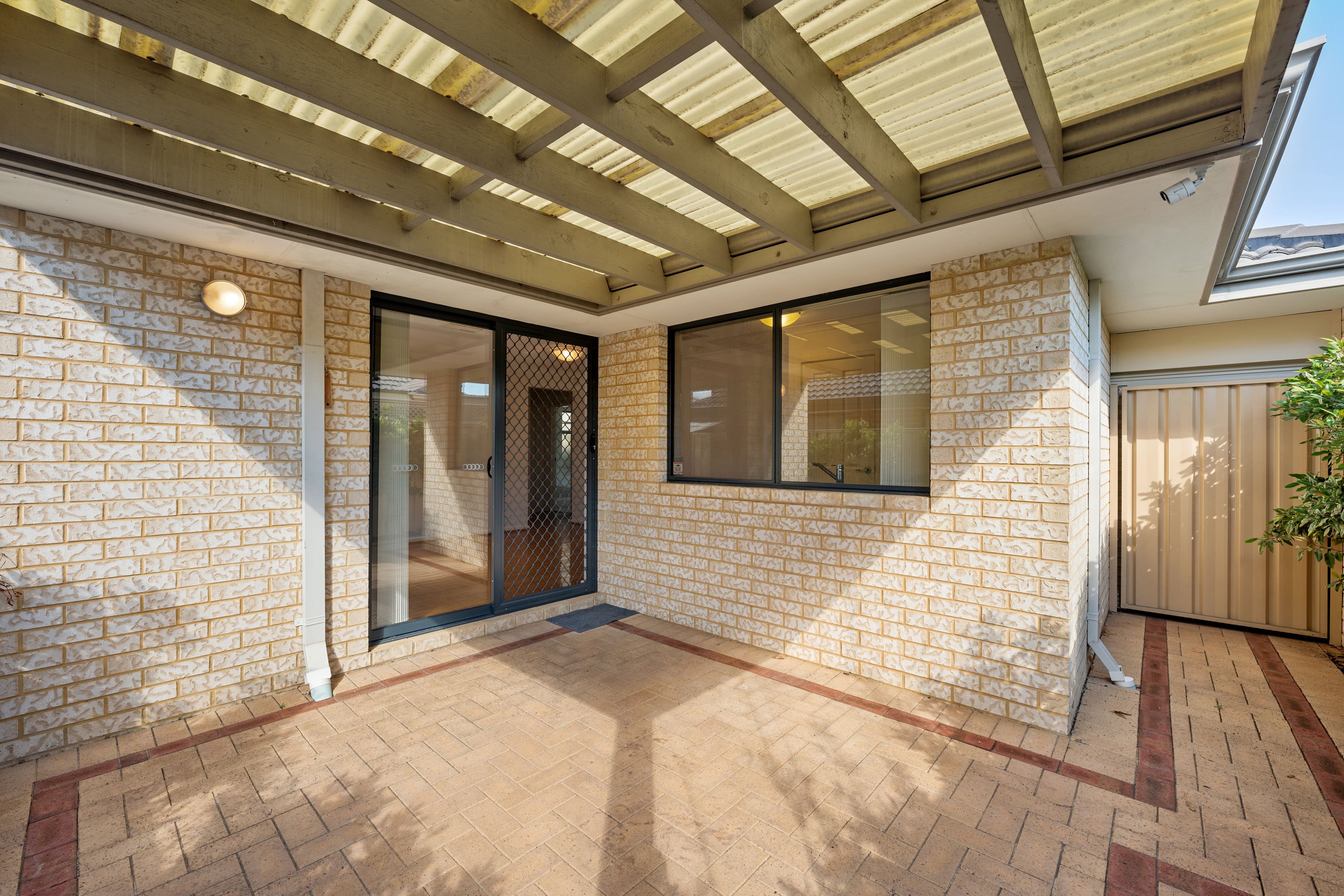 Real Estate For Sale 106 Amherst Road Canning Vale , WA