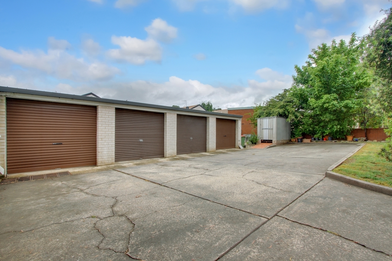 Real Estate For Sale 2/14 Yarrow Queanbeyan East , NSW
