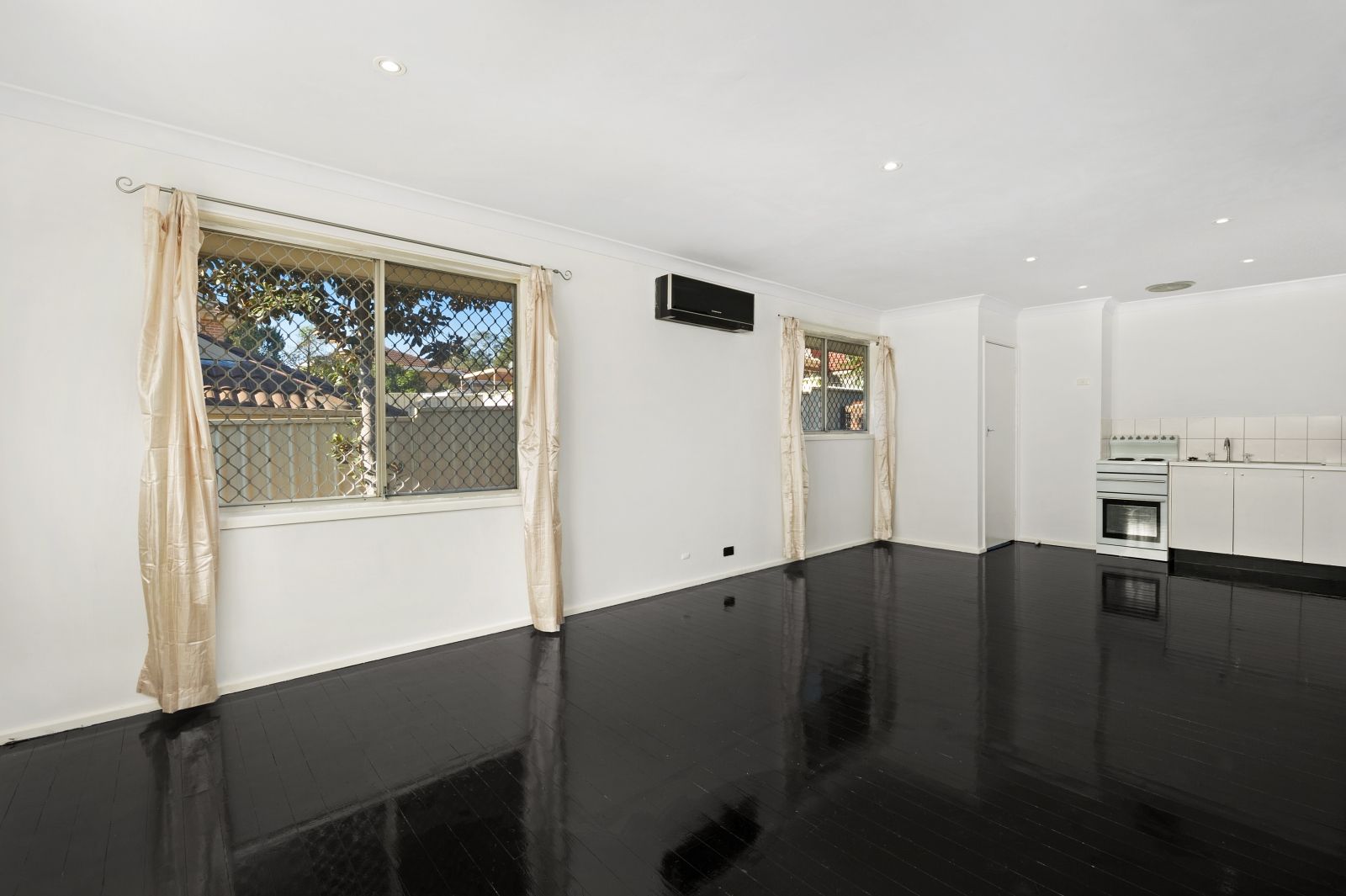 Real Estate For Sale 4/46 Birdsville Crescent Leumeah , NSW