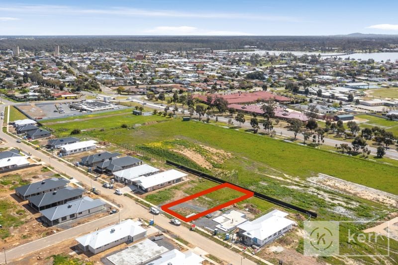 32 Morrisey Drive, Yarrawonga Kerr Real Estate