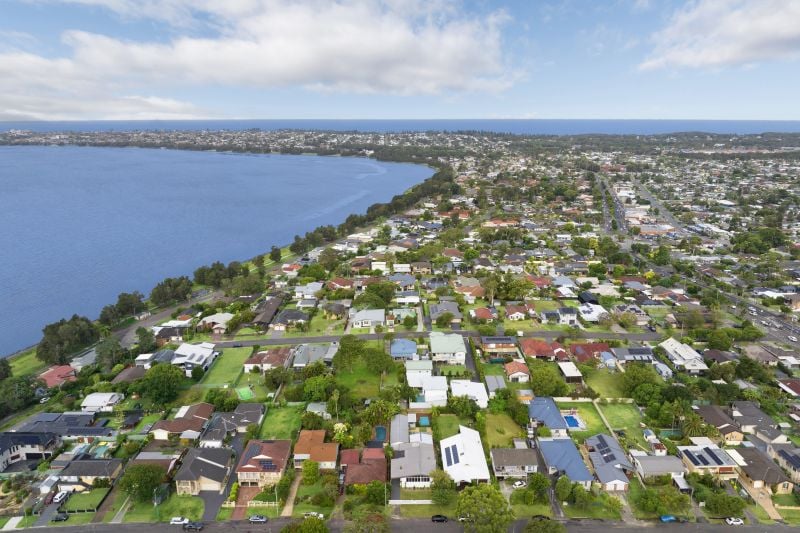 Real Estate For Sale 14 Carlyon Street Killarney Vale , NSW