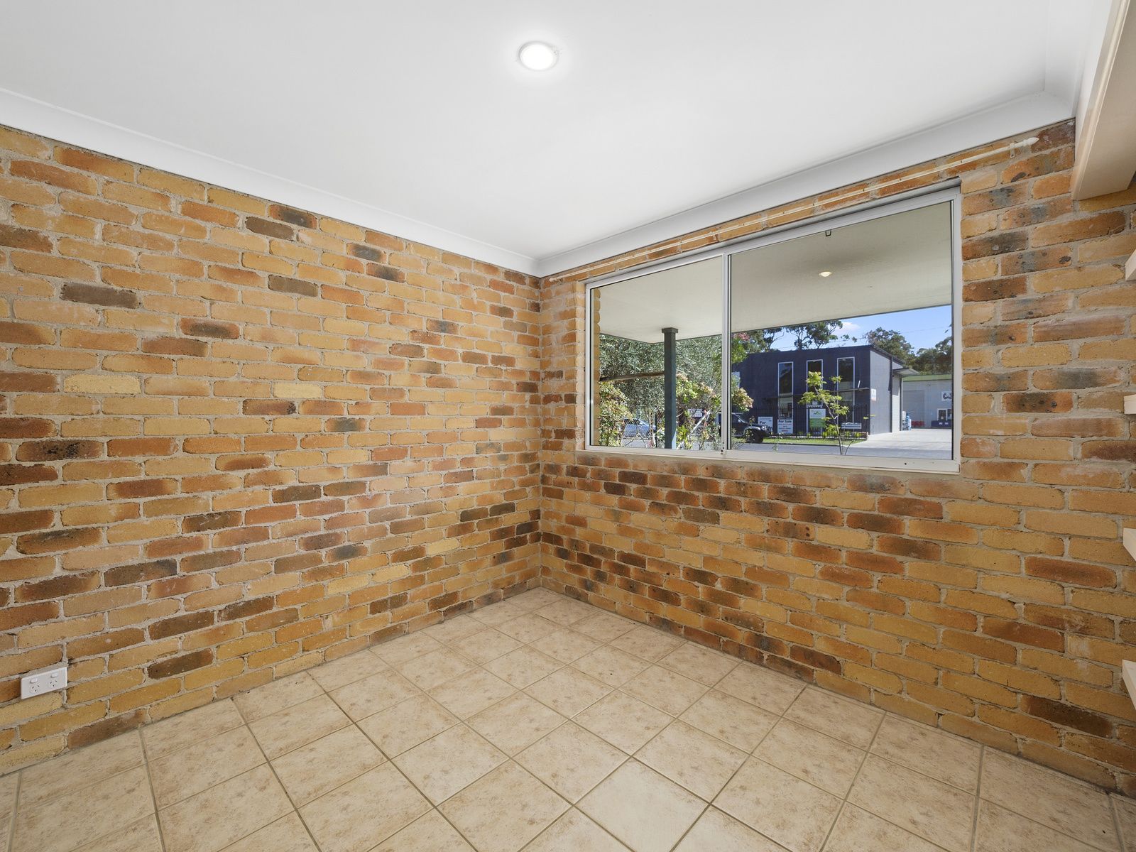 Real Estate For Commercial Sale 30 Hawke Dr Woolgoolga , NSW