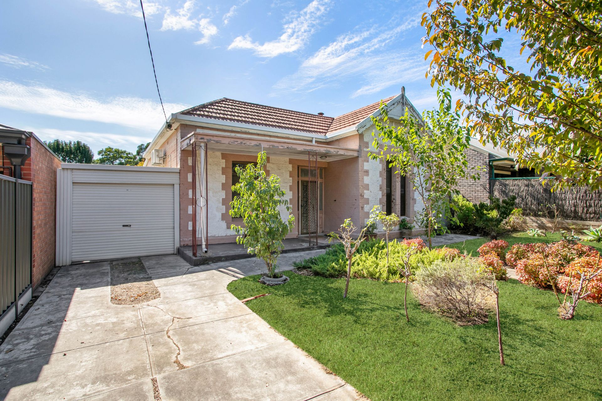 12 Loch Street, Stepney Williams Real Estate