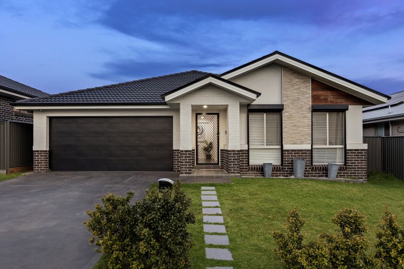 Real Estate For Sale 139 Village Circuit Gregory Hills , NSW