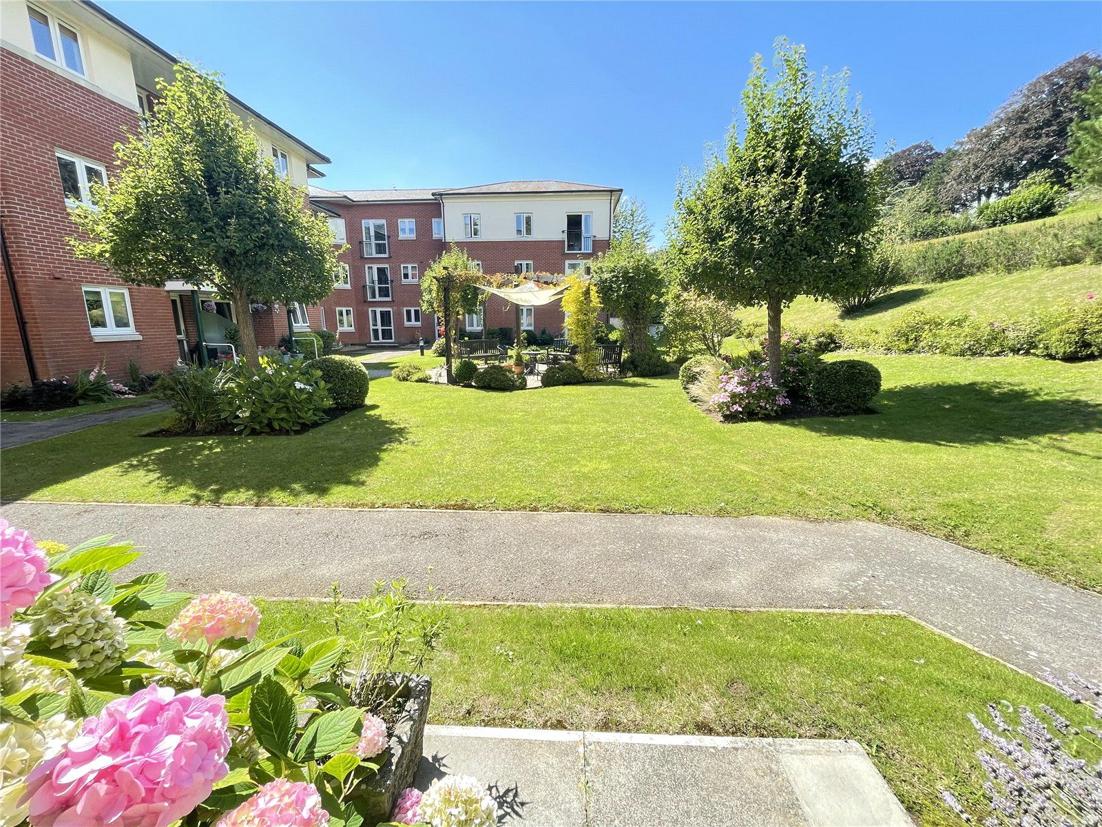 10 Peelers Court, St Andrews Road Kennedys Estate Agents