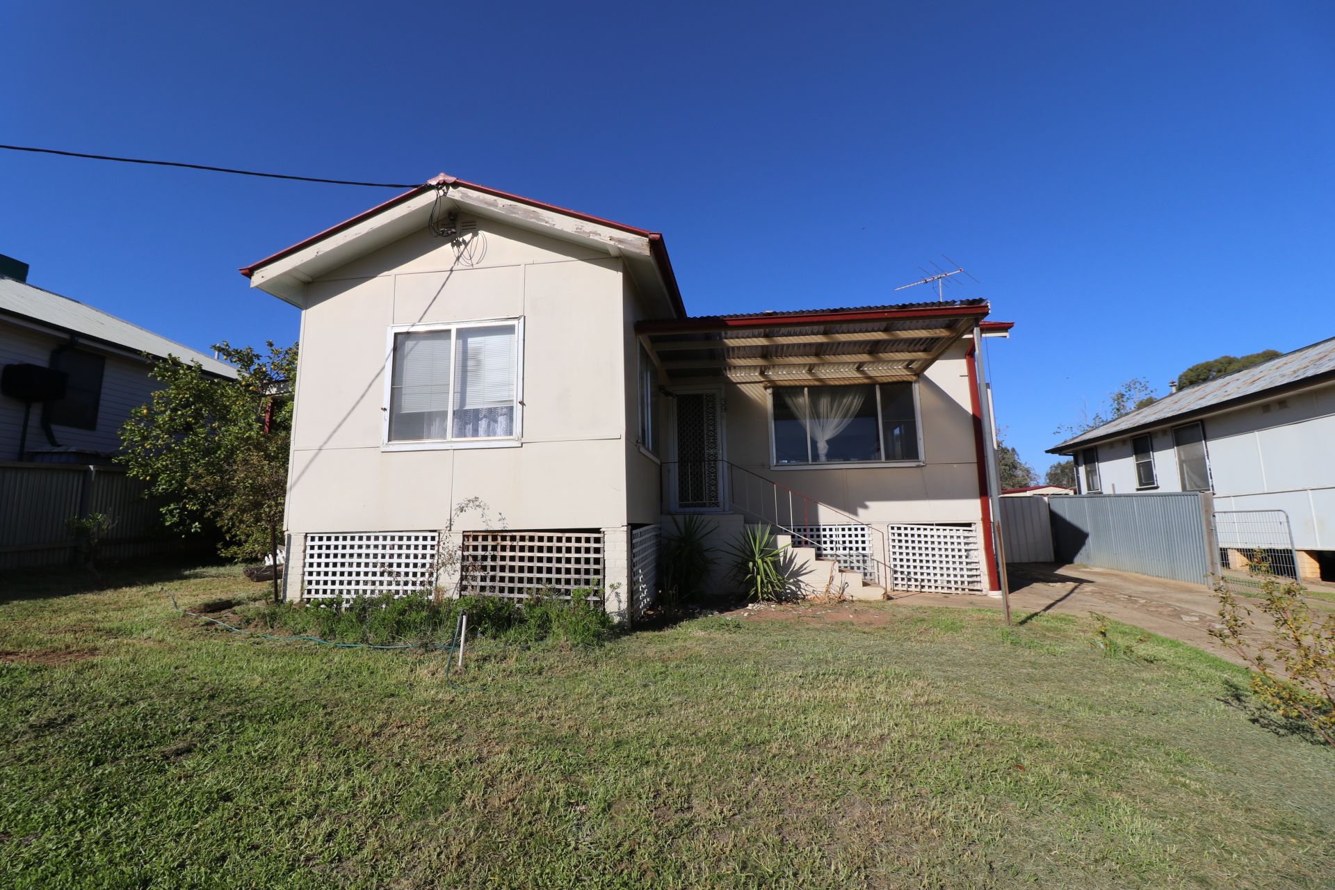 39 Blackett Avenue, Young Flemings Property Services