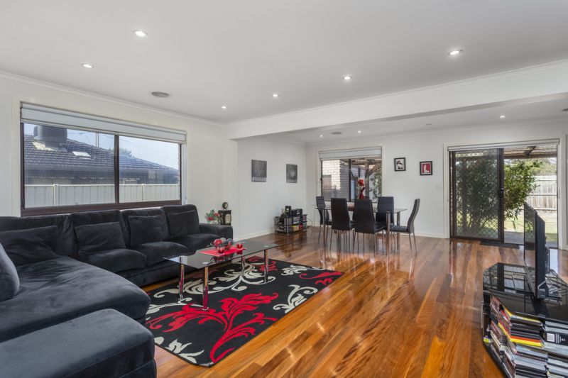 38 Roach Drive, ALTONA MEADOWS Sweeney Estate Agents