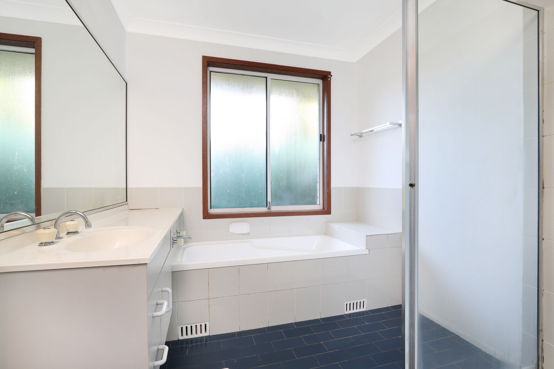 Real Estate For Sale 18 Tolson Place Balgownie , NSW