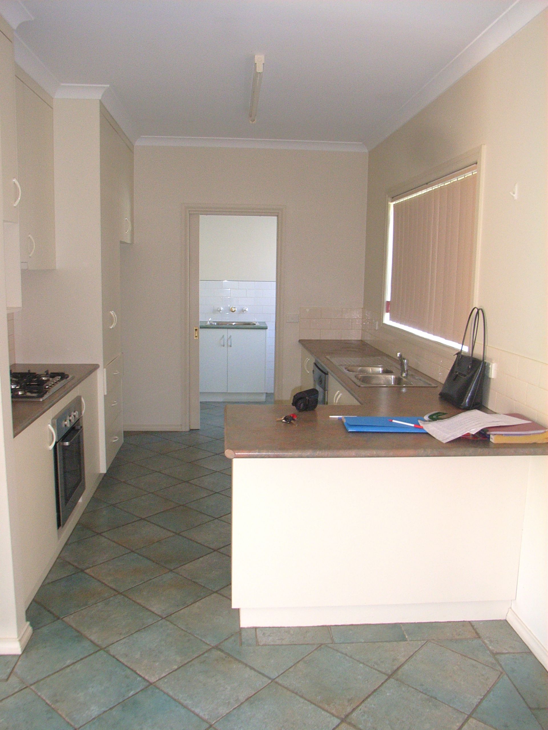 1/13 Heppner Court, Thurgoona Kane Real Estate