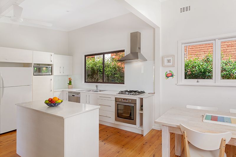 49 Iris Street, Frenchs Forest Parnell Partners