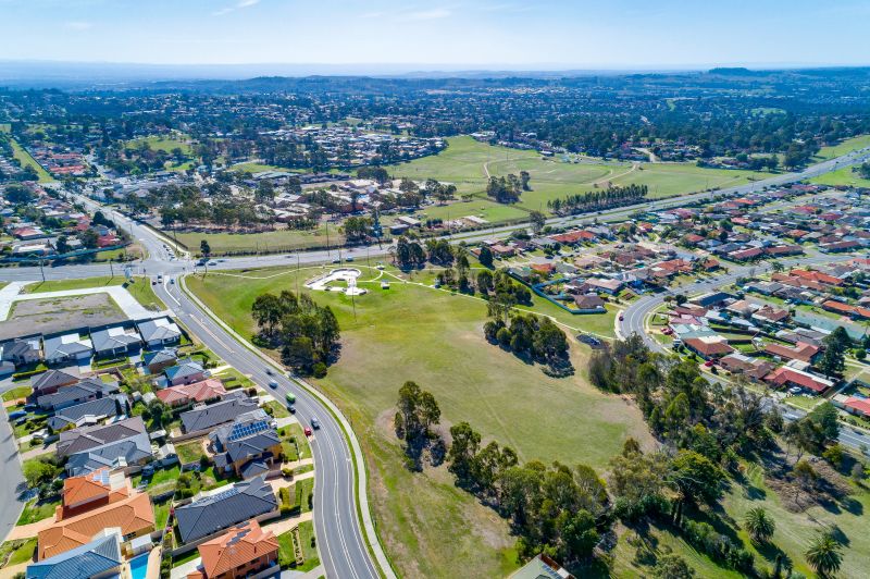 Real Estate For Sale 54 Fullerton Circuit St Helens Park , NSW