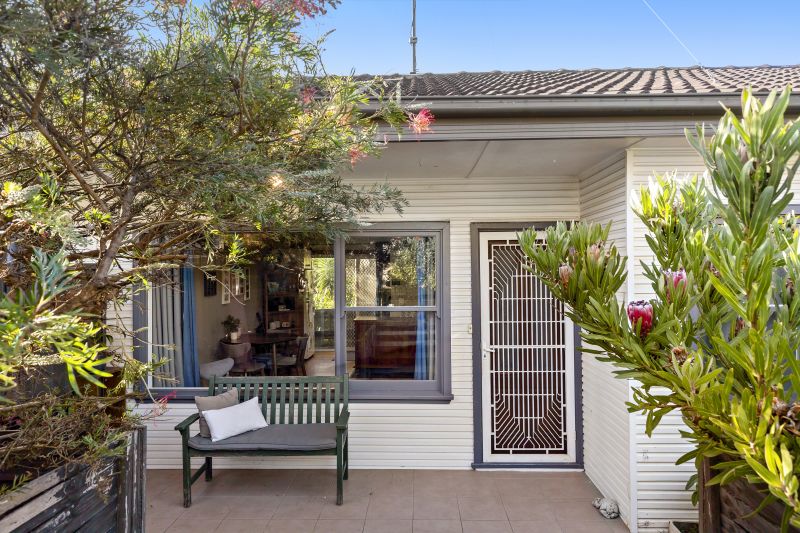 Real Estate For Sale 20 Leigh Crescent Unanderra , NSW