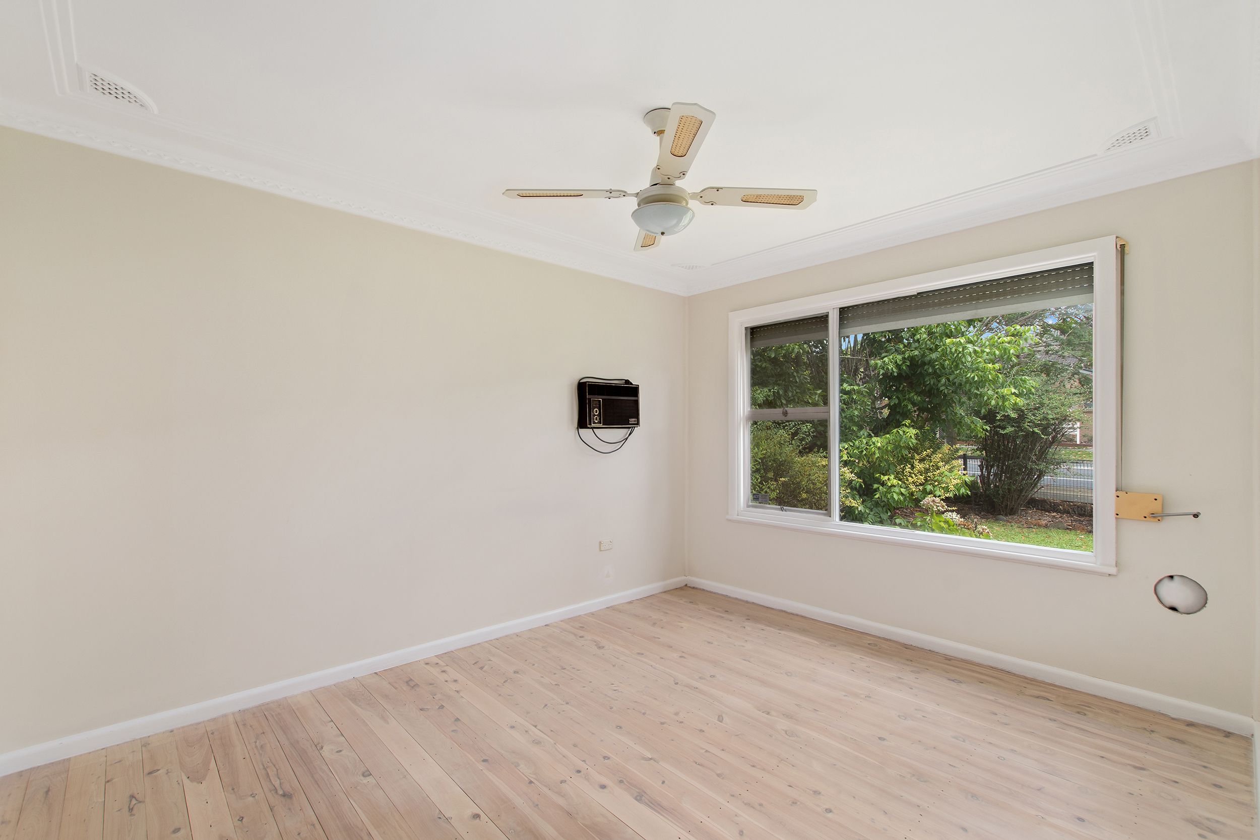 Real Estate For Lease 234 Brisbane Water Drive Point Clare , NSW