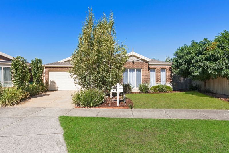 Real Estate For Sale 9 Monaro Way Whittlesea , VIC