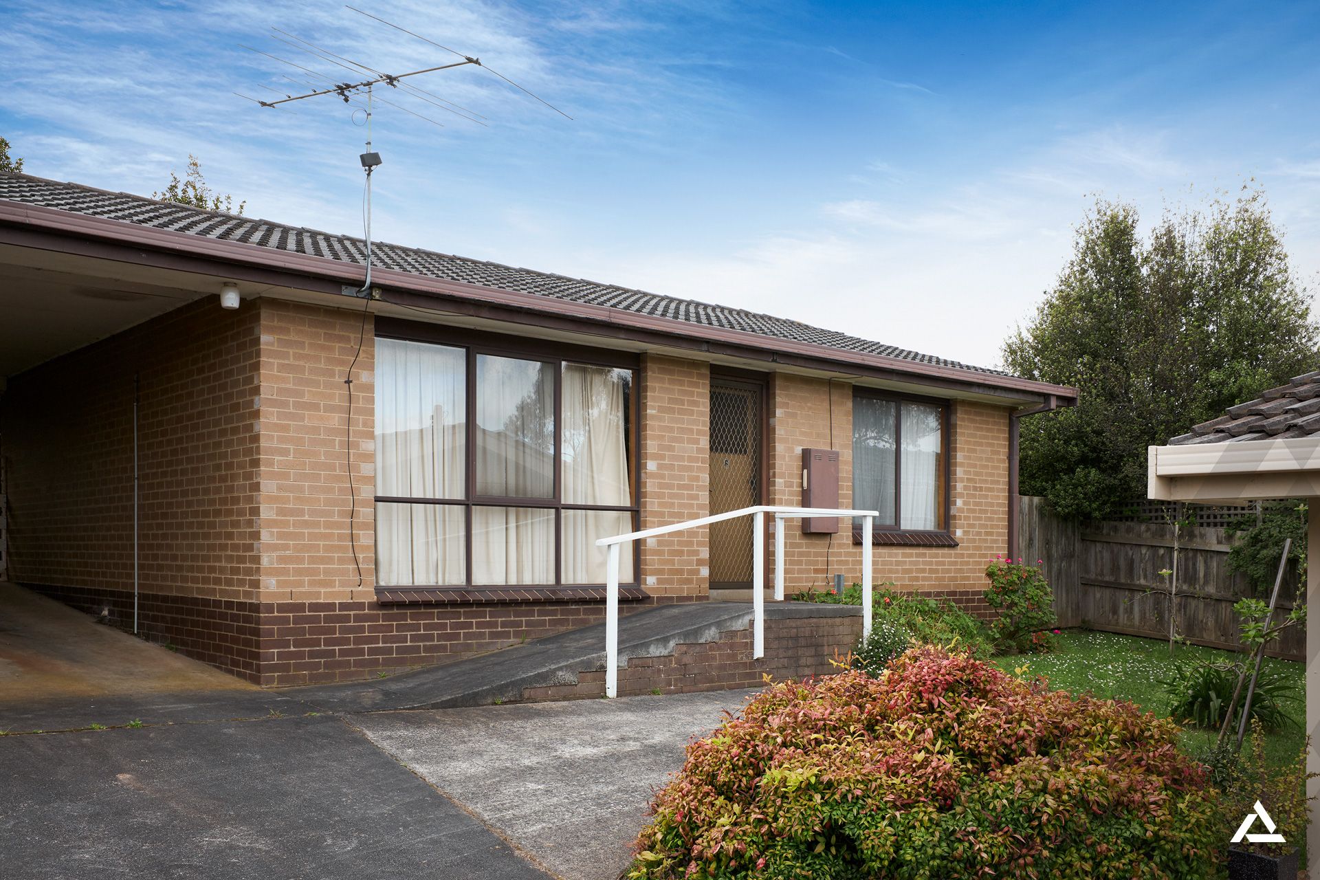 6/43 Buln Buln Road, Drouin OBrien Real Estate