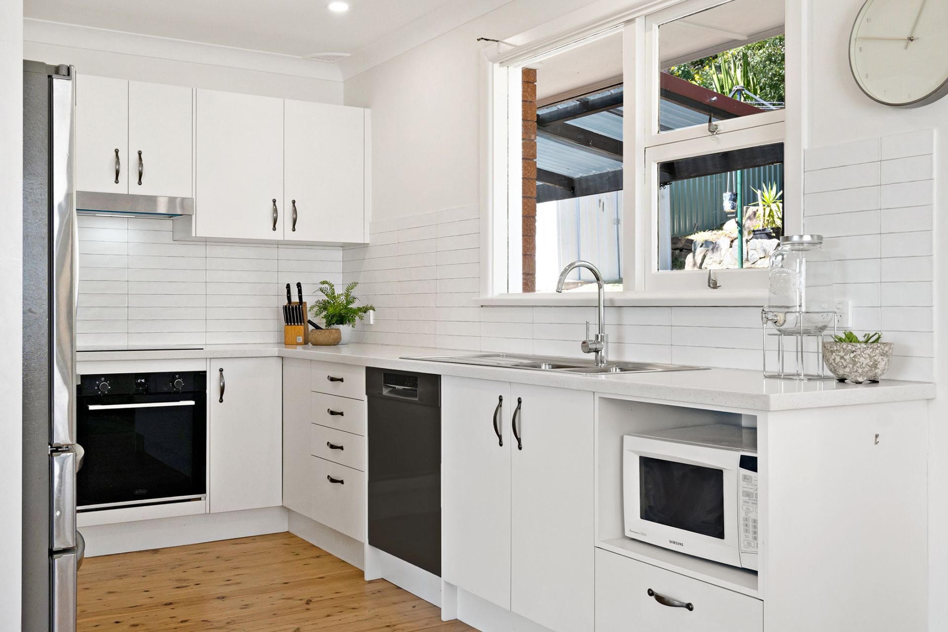 Real Estate For Sale 10 Yanagang Street Waterfall , NSW