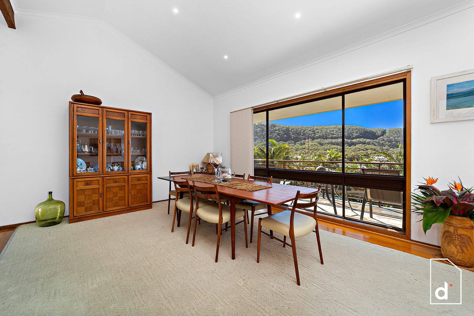 Sold property Undisclosed for 18 Murrawal Road Stanwell Park , NSW 2508