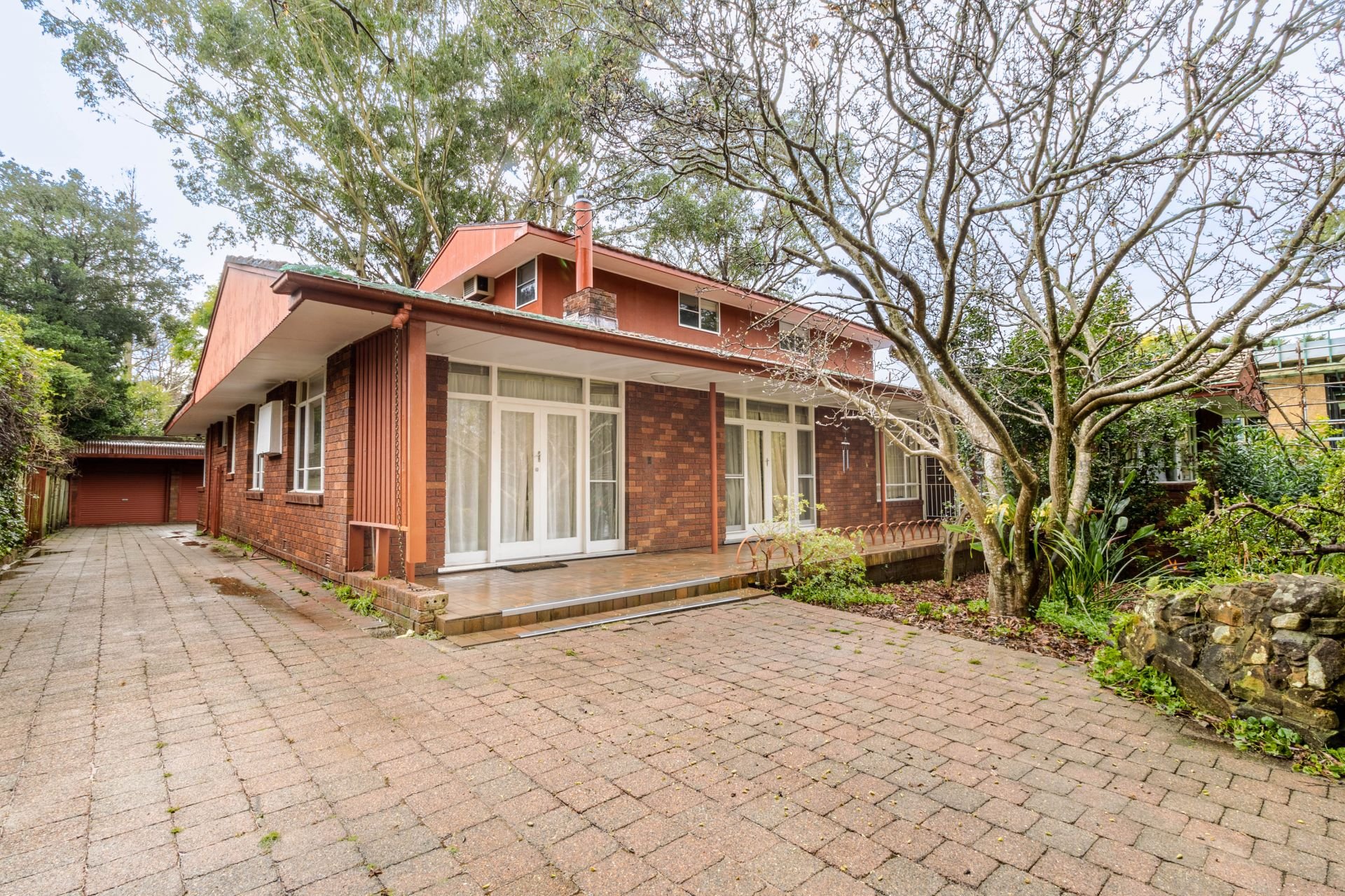 106 Junction Road, WAHROONGA McConnell Bourn Pty Ltd